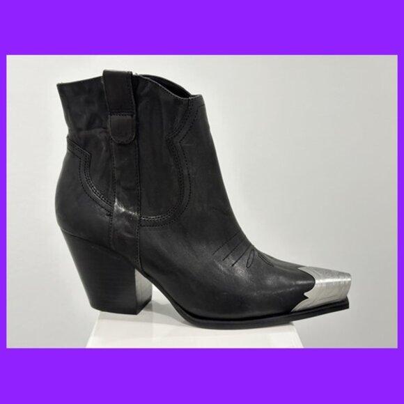 Gianni Bini ON TOUR Western Cowboy Metal Toe Booties (NEW) - Picture 2 of 8